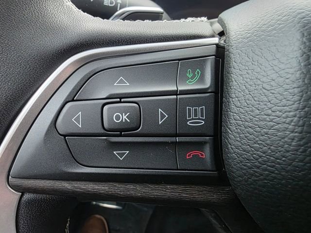 New 2025 Jeep Grand Cherokee L Limited w/ Trailer Tow Package image 13