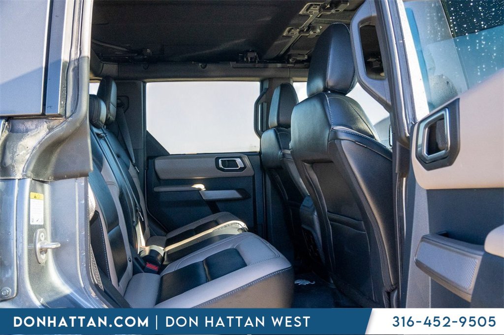 Used 2023 Ford Bronco Wildtrak image 23