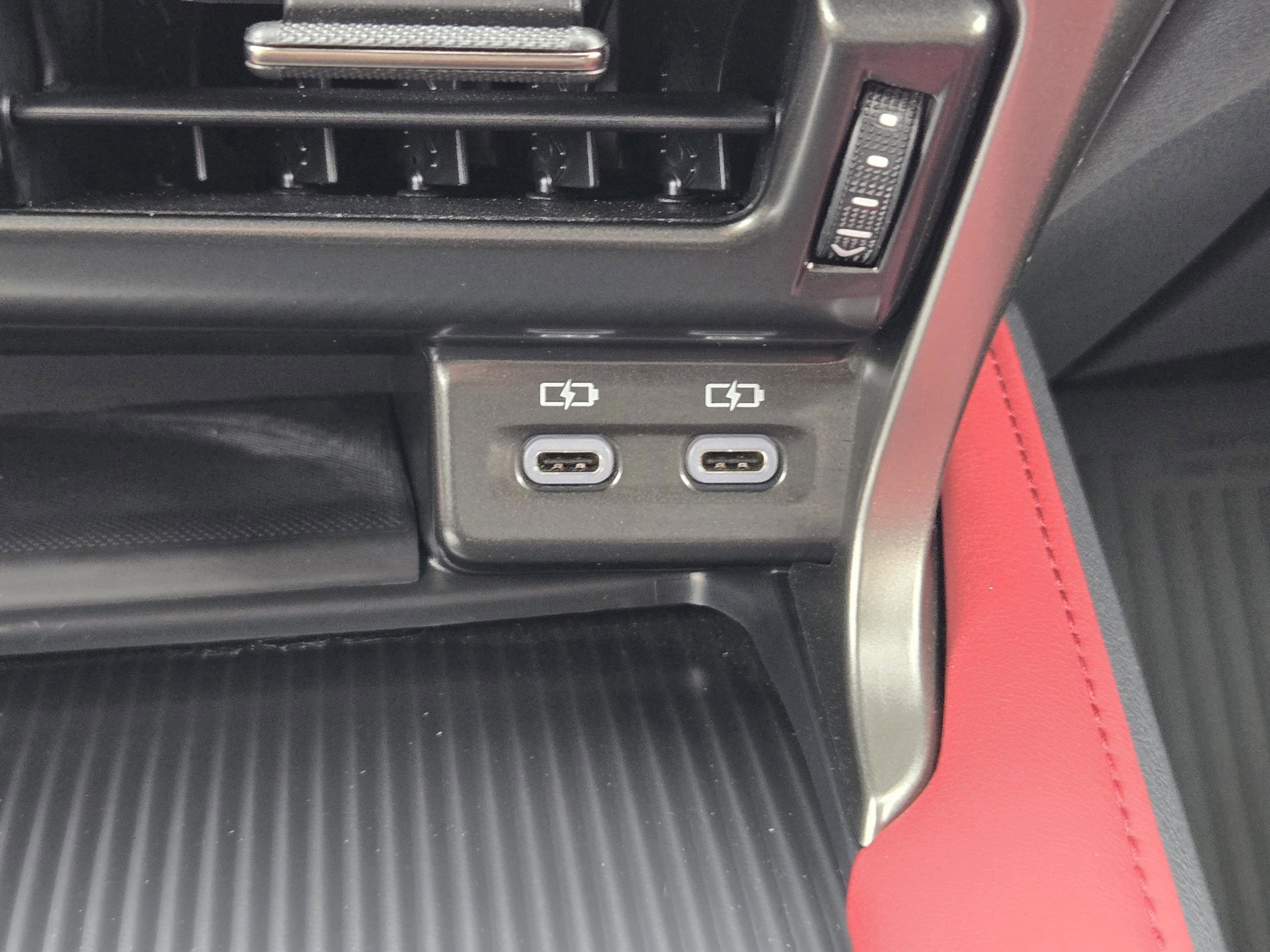 Certified 2024 Lexus RX 500h F Sport w/ Convenience Package image 28