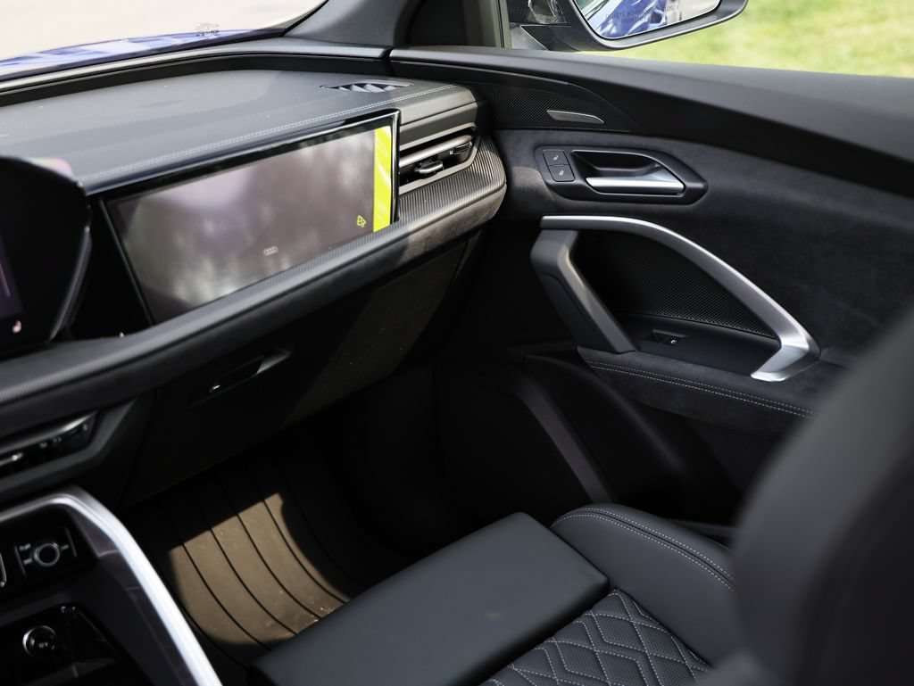 New 2026 Audi SQ5 Prestige AWD/4WD image 30