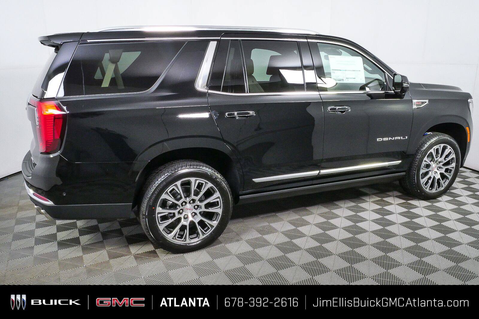 New 2027 GMC Yukon Denali w/ Denali Reserve Package AWD/4WD image 2
