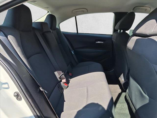 Used 2020 Toyota Corolla LE FWD image 18