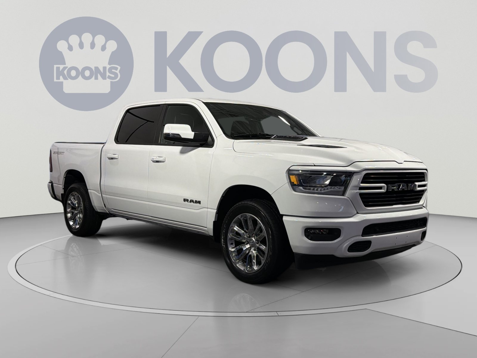 Used 2023 RAM 1500 Laramie AWD/4WD image 10