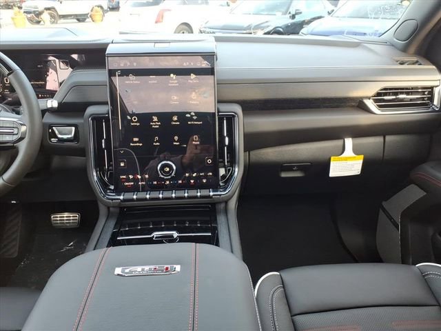 New 2026 GMC Yukon XL AT4 Ultimate AWD/4WD image 19