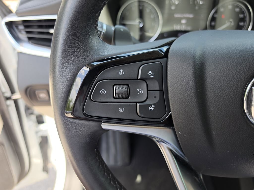 Used 2023 Buick Enclave Essence FWD image 27