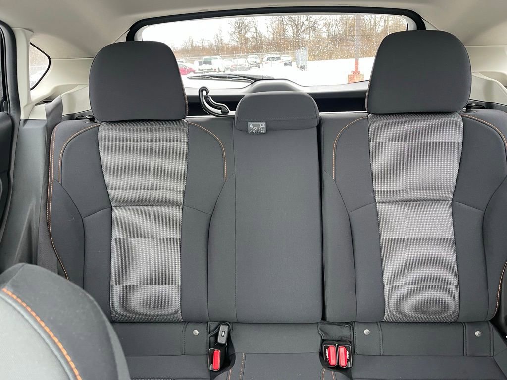 Used 2021 Subaru Crosstrek 2.0i Premium image 16