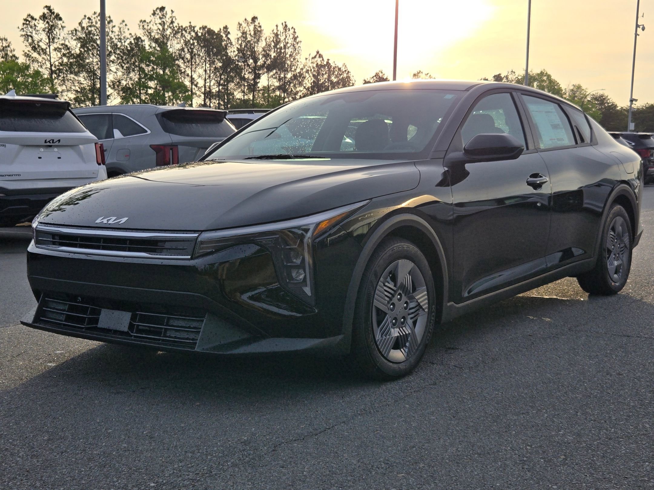 New 2026 Kia K4 LX image 3