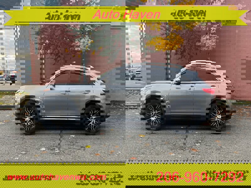 Used 2011 INFINITI FX35 Base w/ Premium Pkg image 7