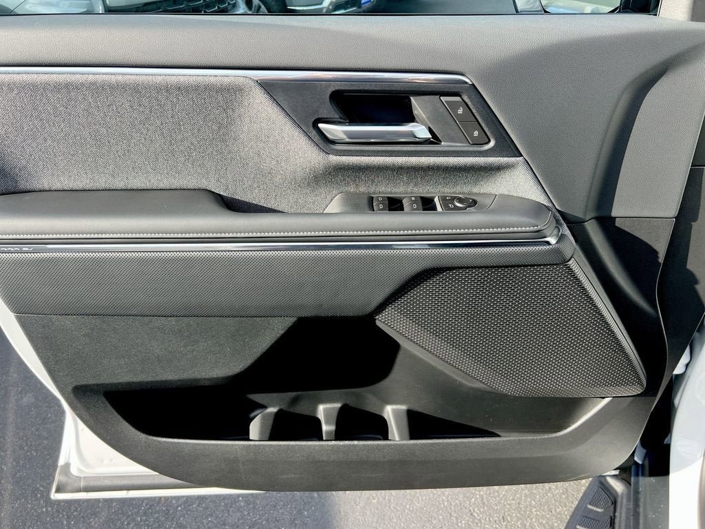 New 2026 GMC Sierra EV Elevation image 50