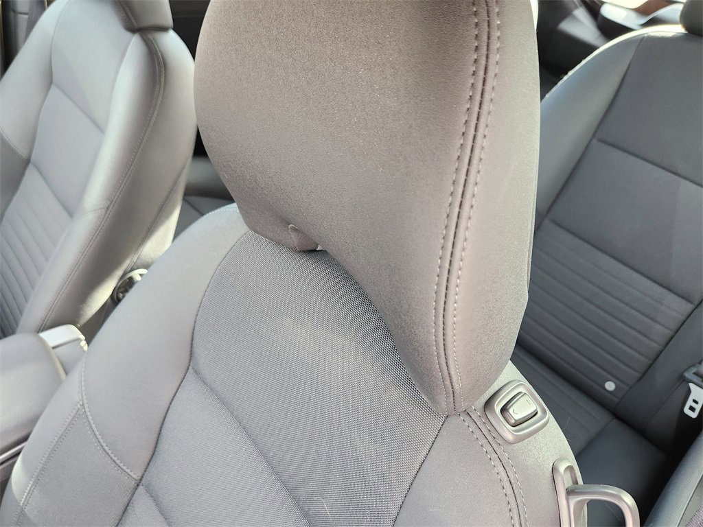 Used 2010 Volvo C30 T5 image 5