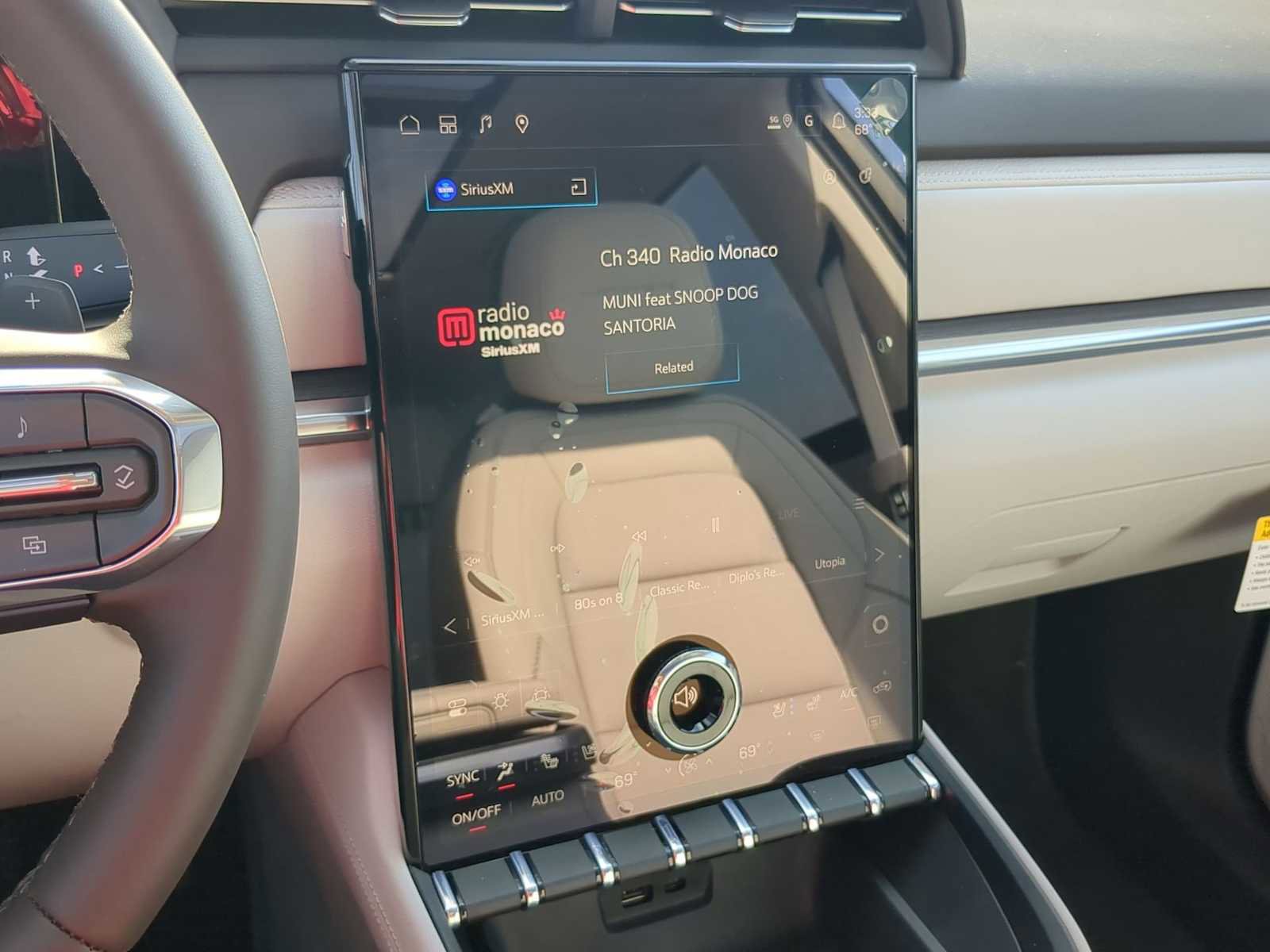 New 2026 GMC Terrain Denali w/ LPO, Floor Liner Package image 19