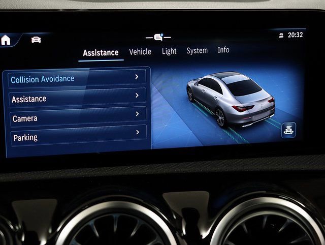 New 2025 Mercedes-Benz CLA 250 4MATIC image 18