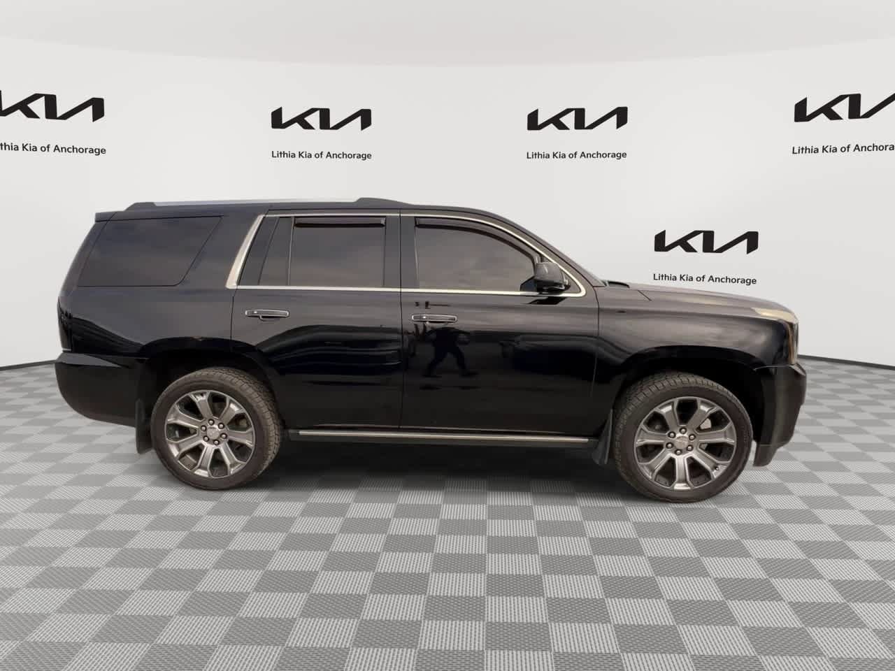 Used 2015 GMC Yukon Denali AWD/4WD image 9