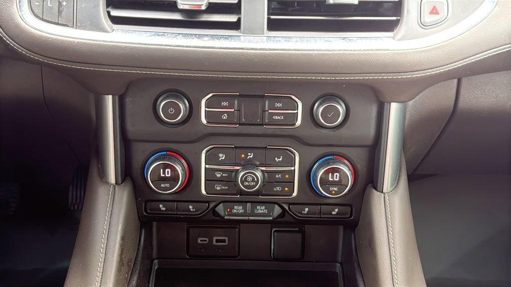 Used 2023 Chevrolet Tahoe Z71 AWD/4WD image 25