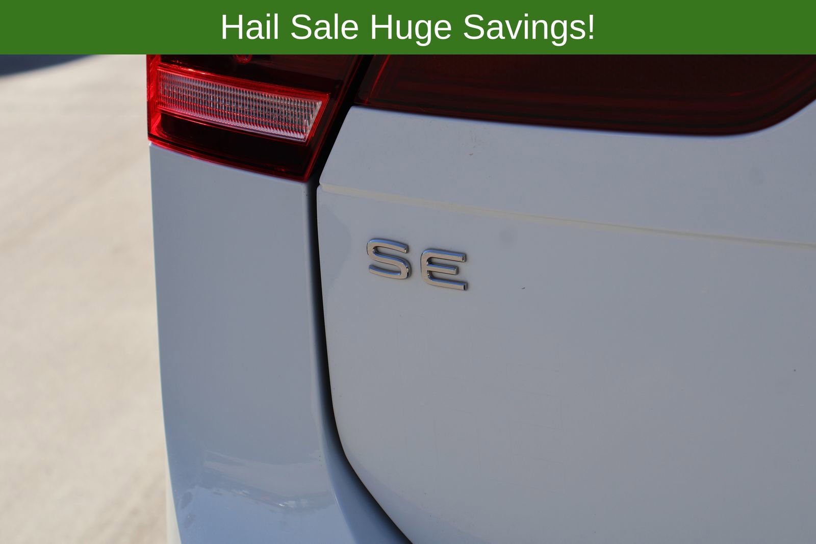 Used 2024 Volkswagen Tiguan SE FWD image 8