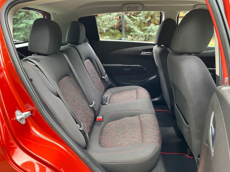 Used 2020 Chevrolet Sonic LT w/ Convenience Package FWD image 38