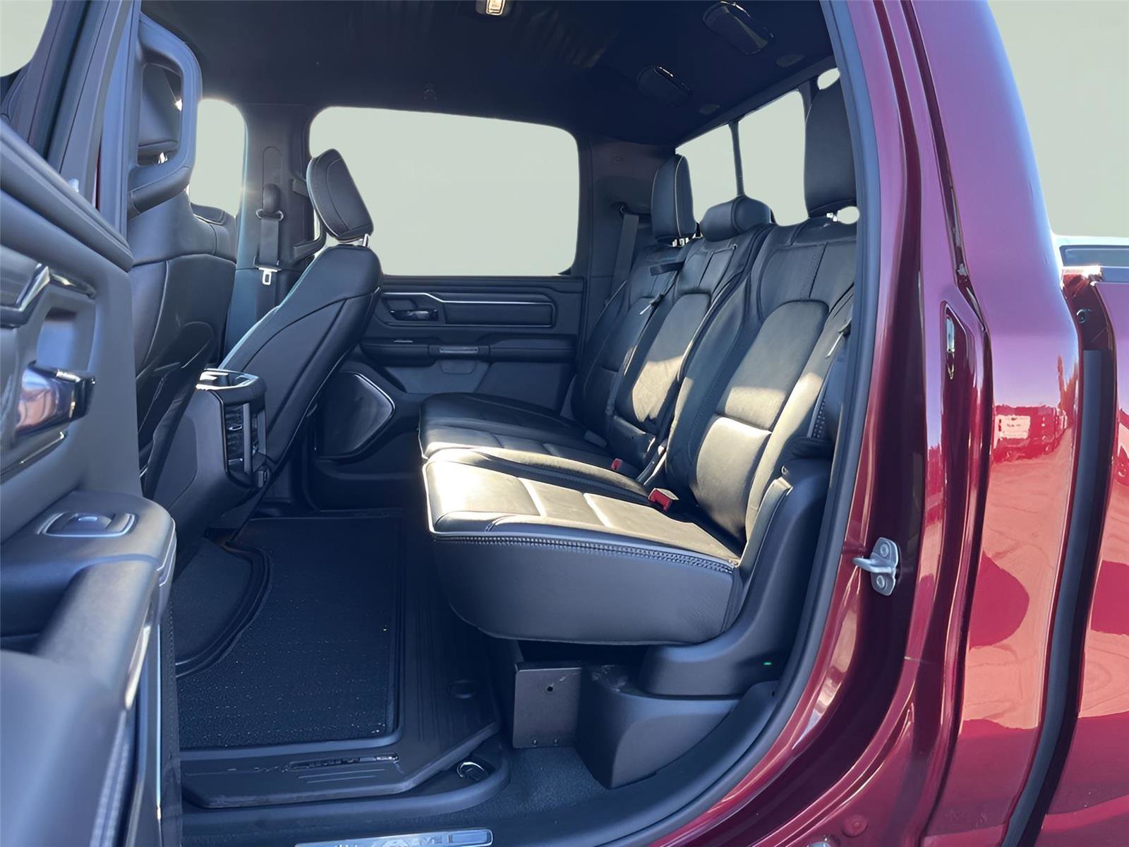 Used 2023 RAM 1500 Limited image 27