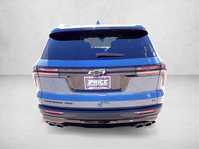 Used 2024 Chevrolet Traverse LT w/ Midnight/Sport Edition image 3