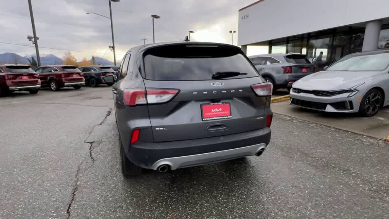 Used 2022 Ford Escape SEL AWD/4WD image 7