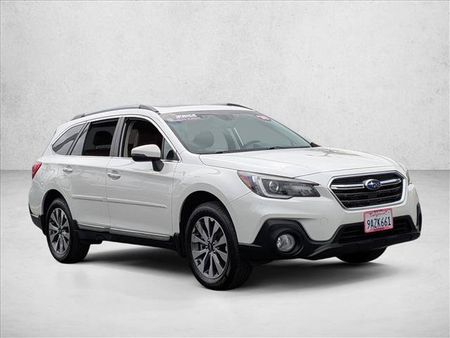 Used 2018 Subaru Outback 2.5i Touring AWD/4WD image 4