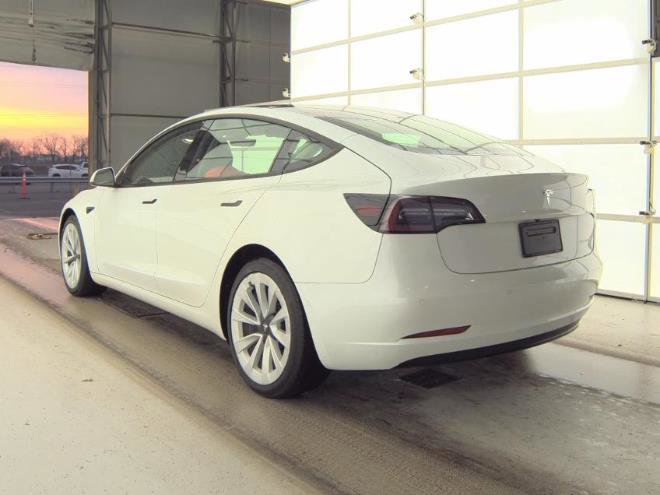 Used 2022 Tesla Model 3 Long Range image 8