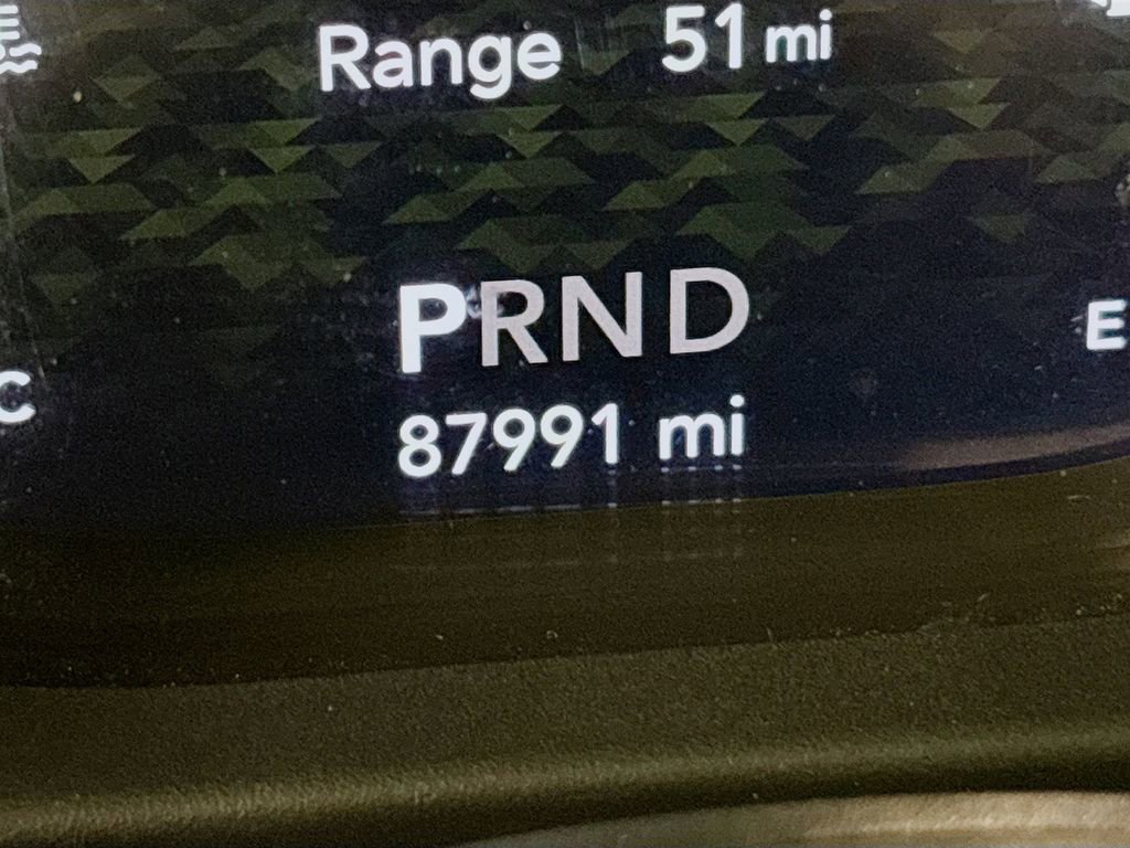 Used 2019 Jeep Wrangler Unlimited Sahara image 15