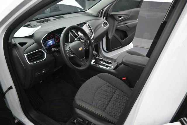 Used 2024 Chevrolet Equinox LT FWD image 6