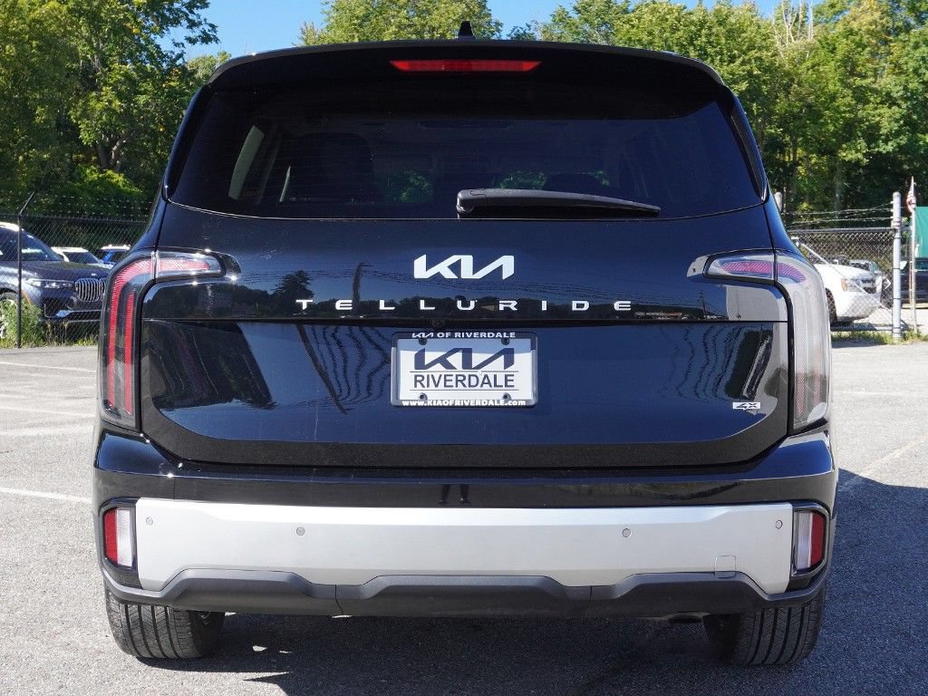 Used 2024 Kia Telluride EX X-Line AWD/4WD image 12
