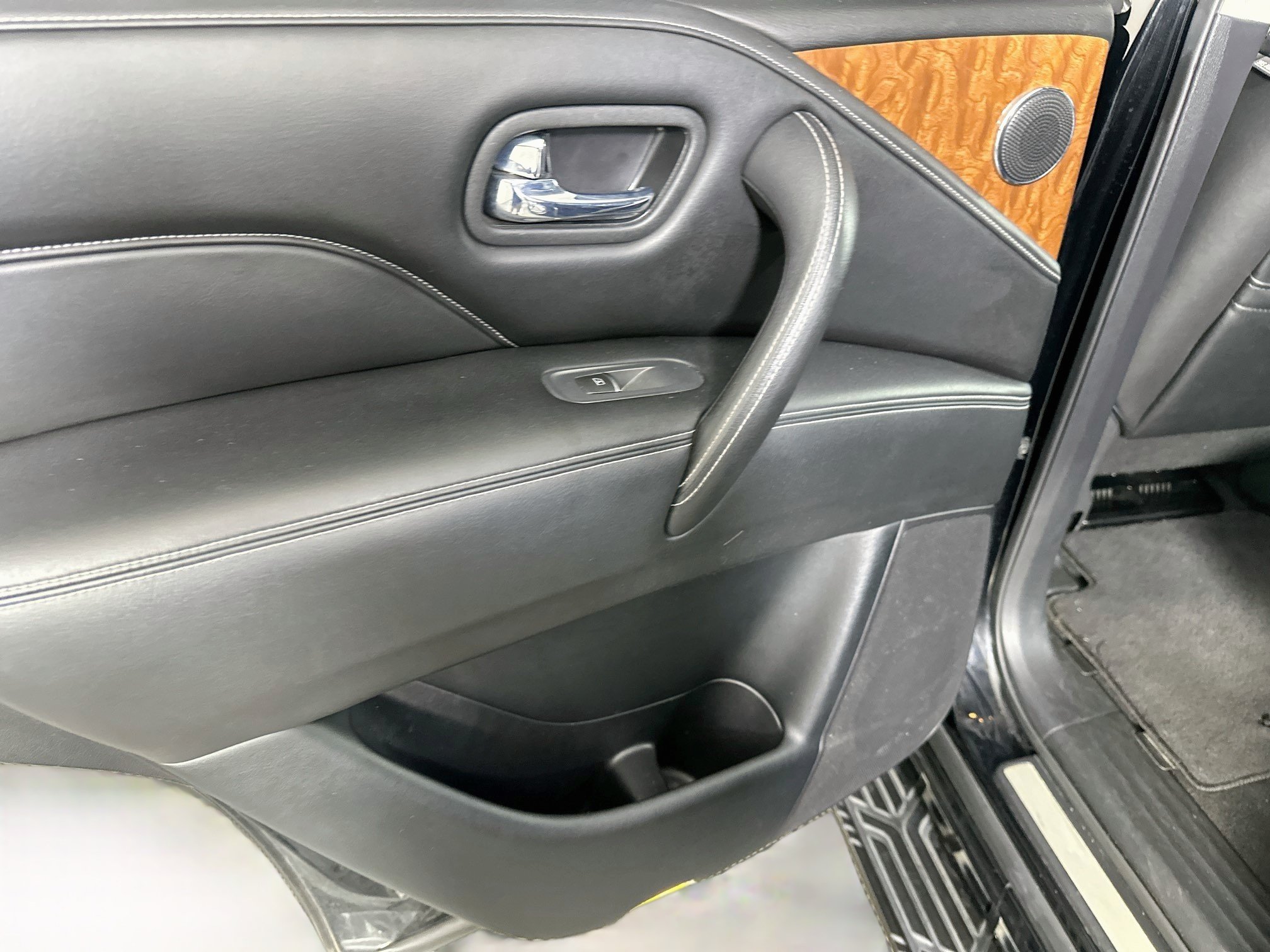 Used 2018 INFINITI QX80 2WD image 27