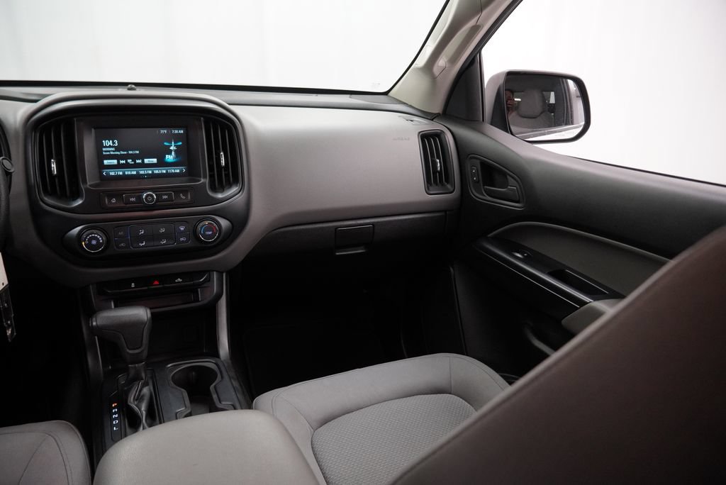 Certified 2018 Chevrolet Colorado W/T AWD/4WD image 15
