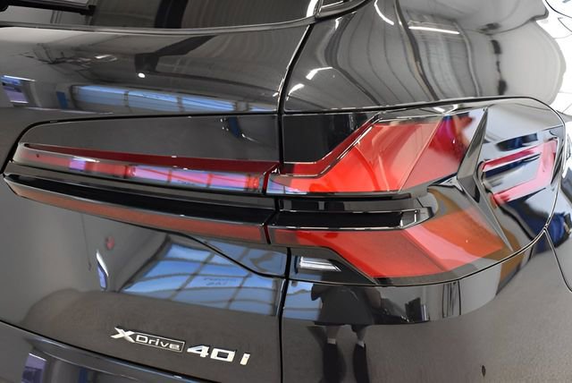 New 2026 BMW X5 xDrive40i w/ Premium Package image 15