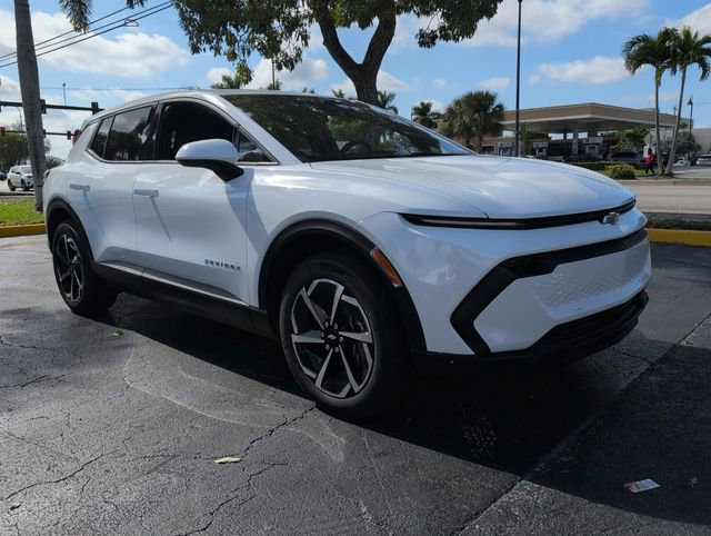 New 2026 Chevrolet Equinox EV LT image 1