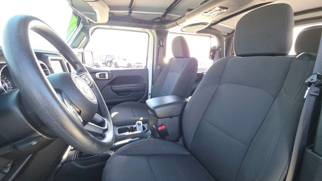 Used 2023 Jeep Wrangler Sport image 18