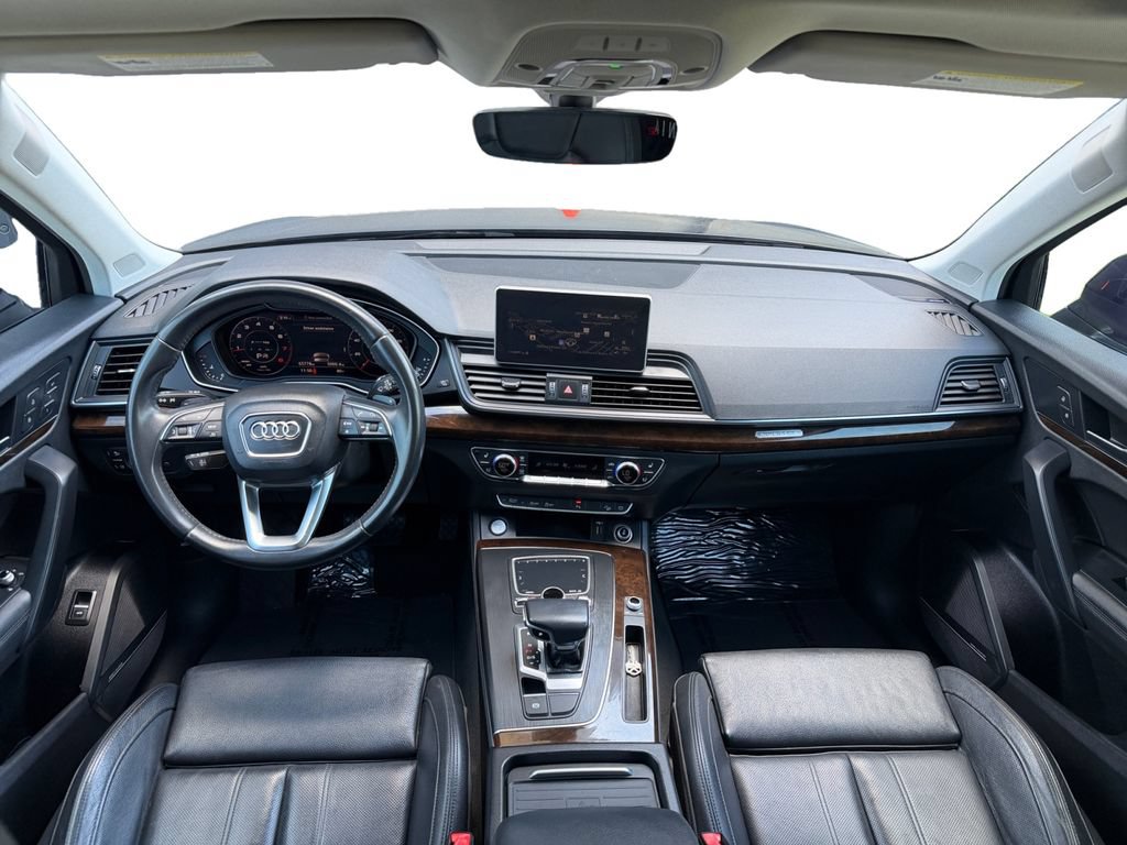 Used 2019 Audi Q5 2.0T Premium Plus w/ Premium Plus Package AWD/4WD image 12