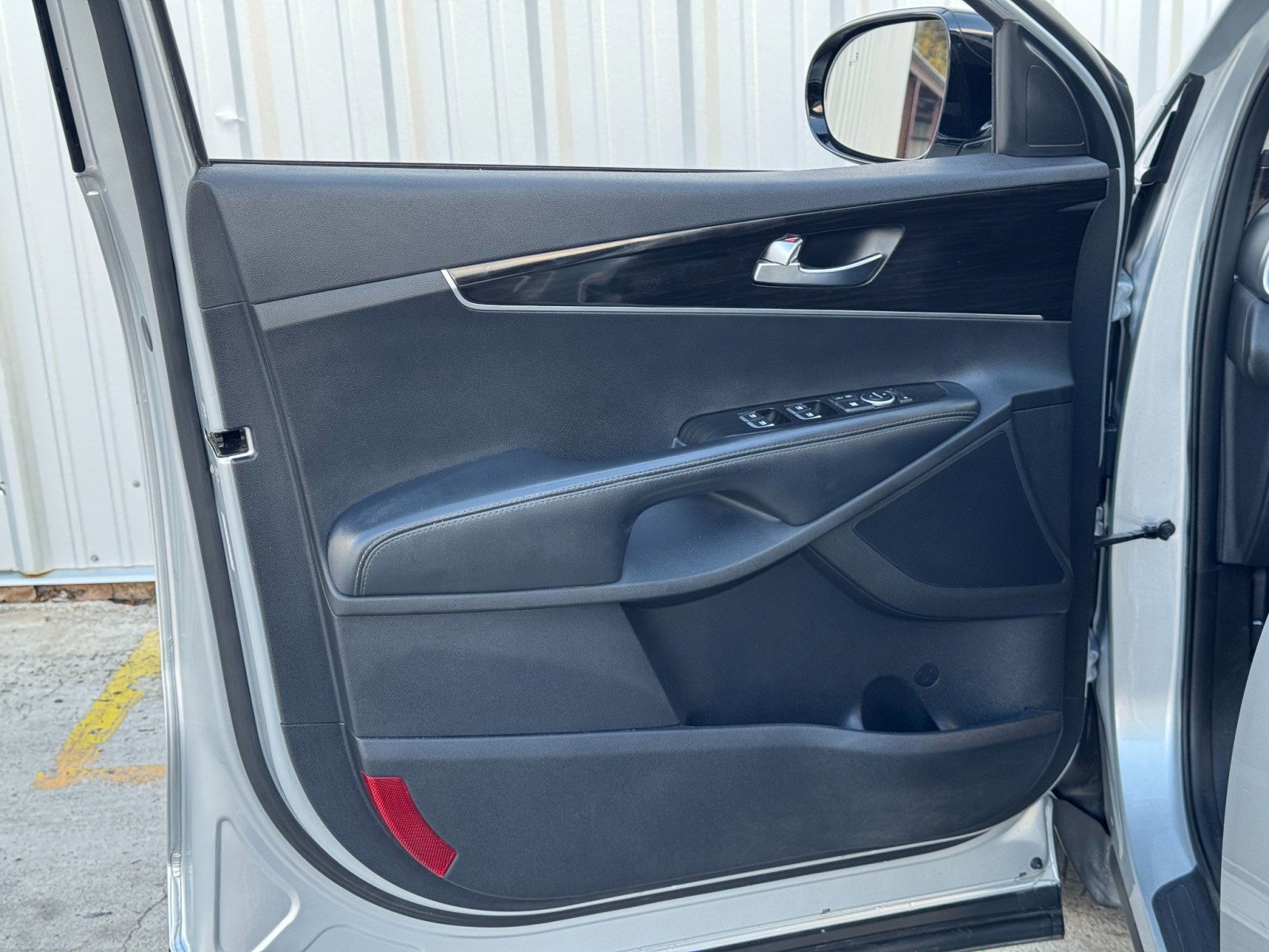 Used 2020 Kia Sorento S image 37