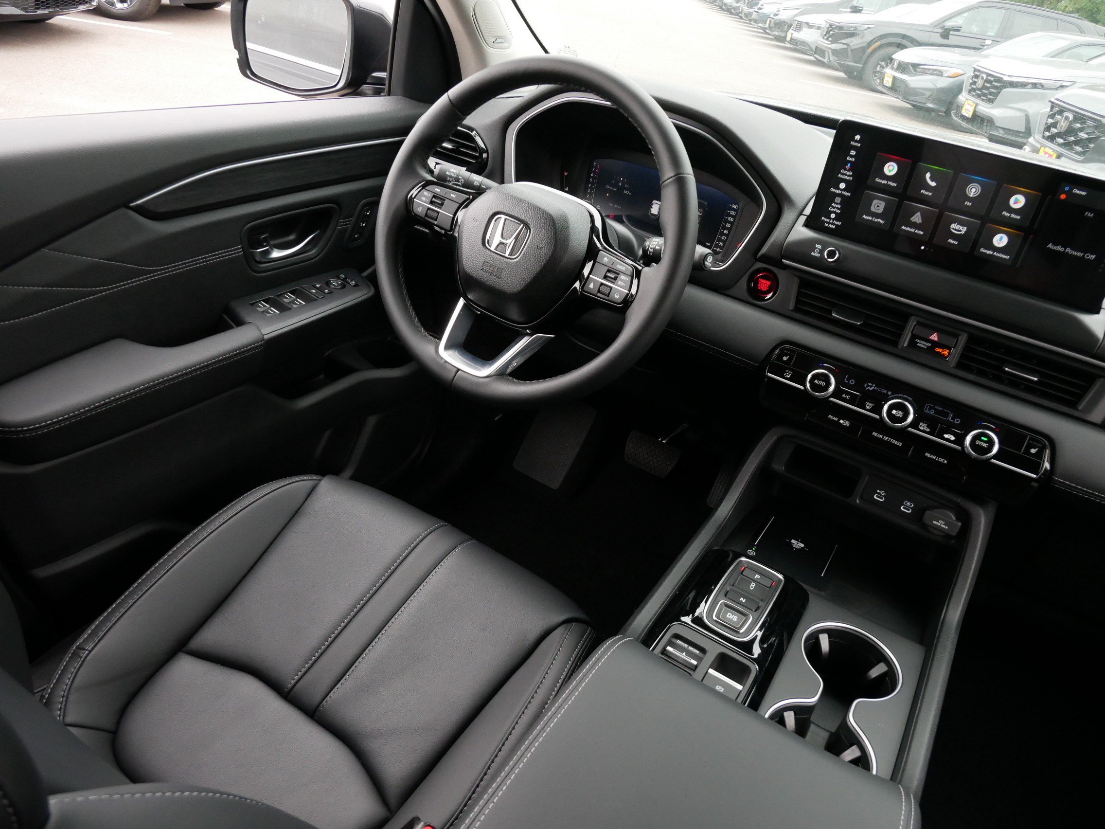 Certified 2026 Honda Pilot Touring image 9
