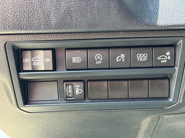 Used 2025 Toyota Tundra SR5 image 27