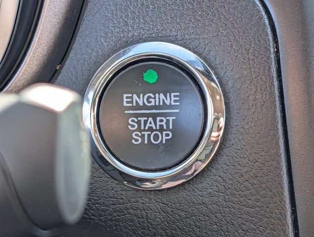Used 2019 Ford Fusion SE w/ Equipment Group 151A FWD image 26