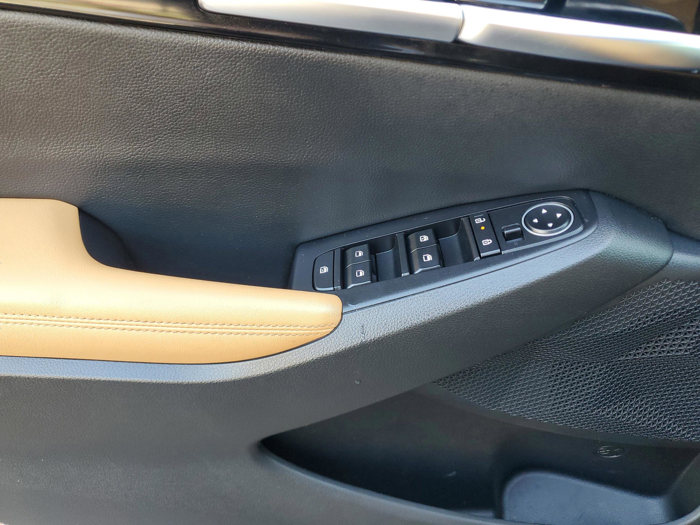 Certified 2024 Kia Seltos EX image 17