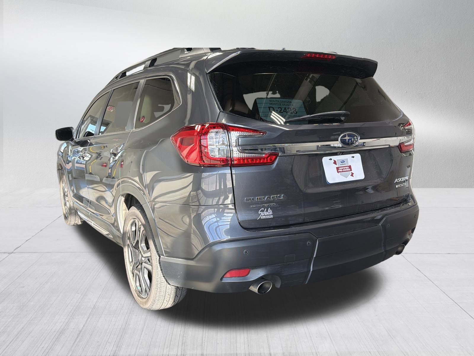 Used 2023 Subaru Ascent Limited w/ Technology Package image 5