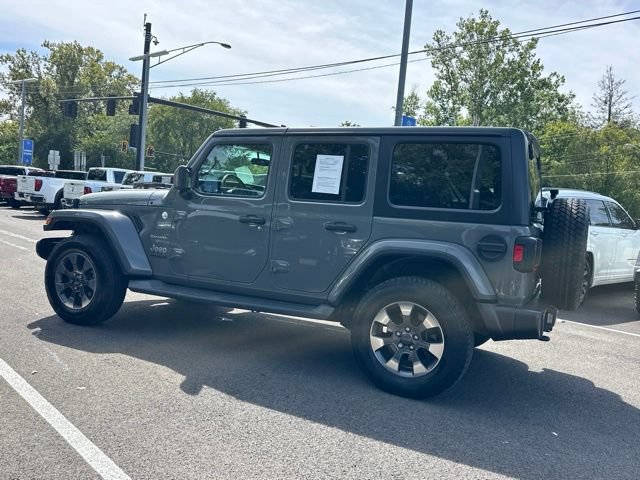 Used 2018 Jeep Wrangler Unlimited Sahara w/ Cold Weather Group AWD/4WD image 23