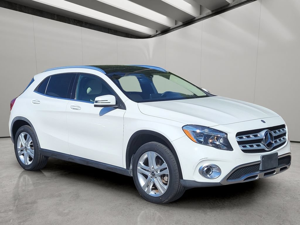 Used 2019 Mercedes-Benz GLA 250 4MATIC w/ Premium Package image 5