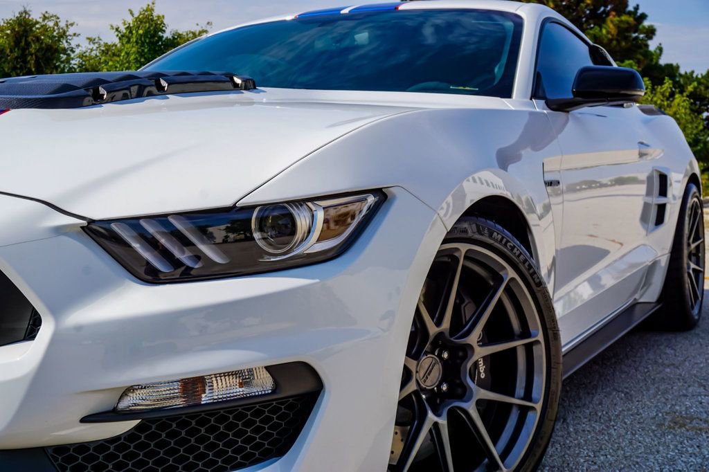 Used 2018 Ford Mustang Shelby GT350 w/ Convenience Package image 33