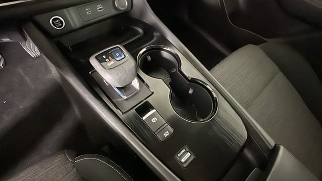 Used 2022 Nissan Rogue S FWD image 22