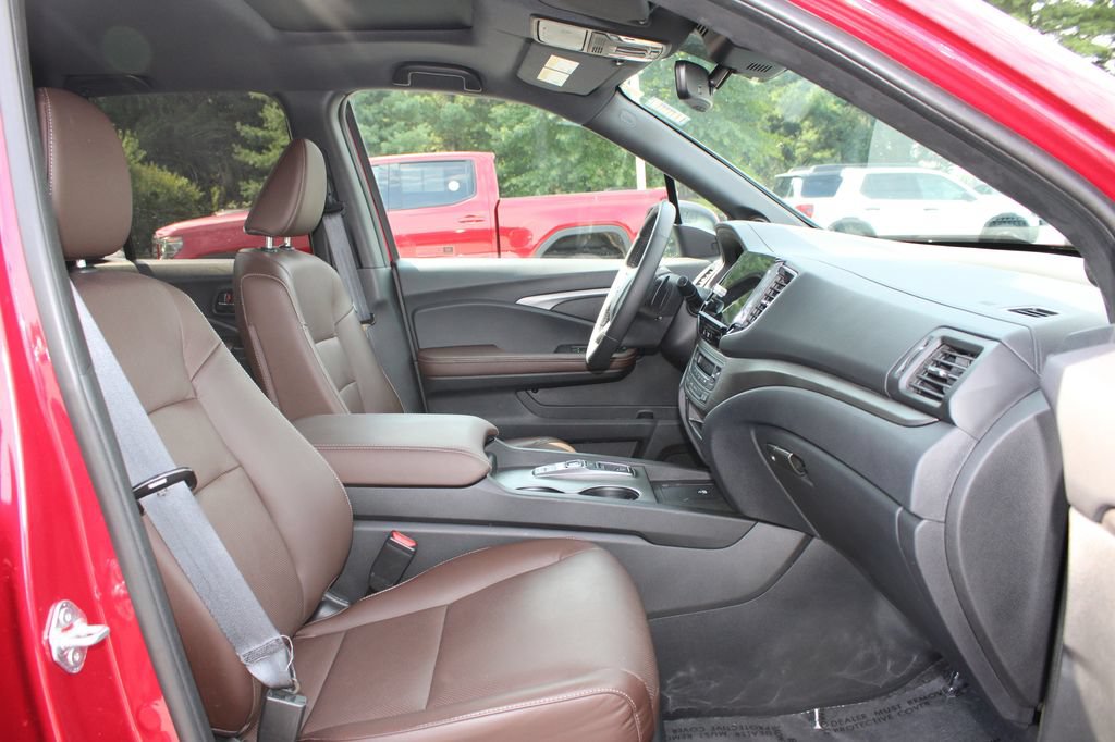 Certified 2024 Honda Ridgeline RTL image 13