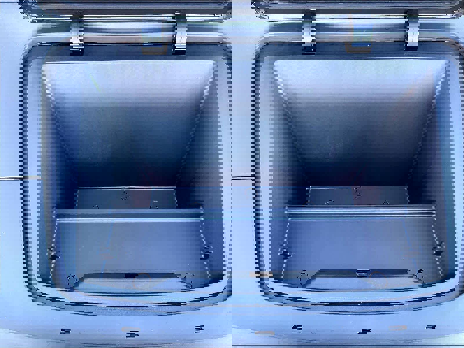 New 2026 Volvo EX30 Plus w/ Climate Package image 32