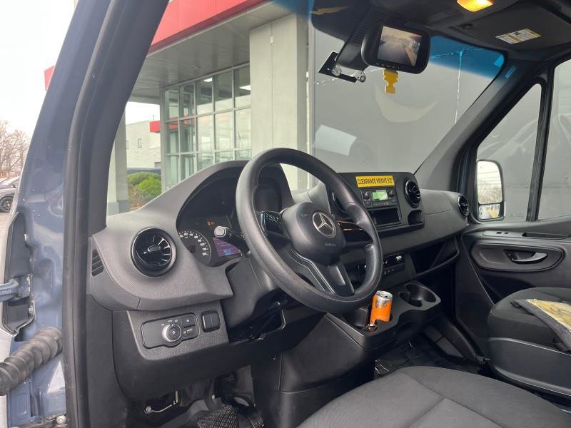Used 2019 Mercedes-Benz Sprinter 170 image 12