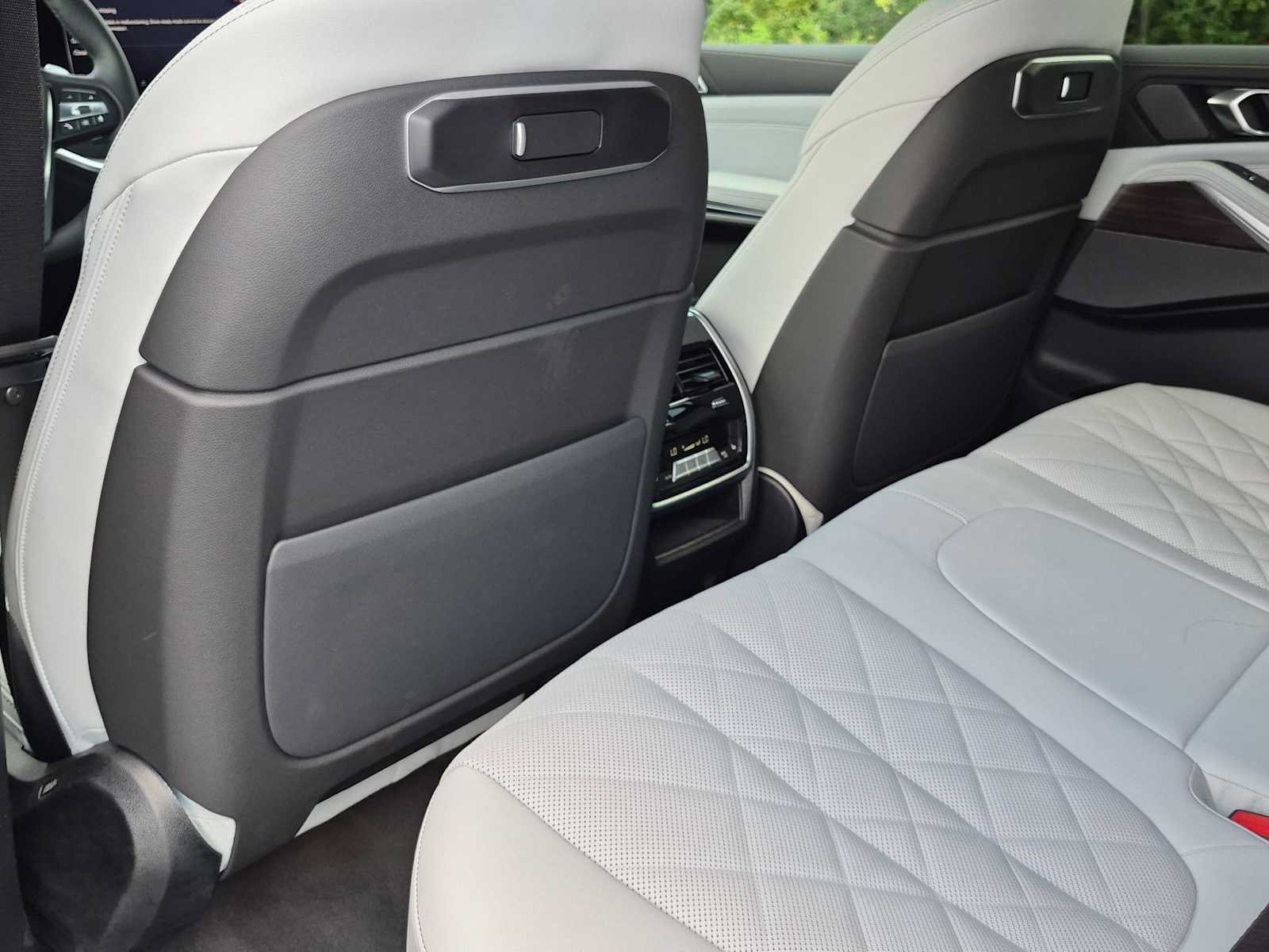 New 2026 BMW X5 xDrive50e AWD/4WD image 18