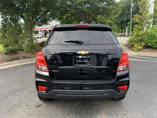Used 2020 Chevrolet Trax LS w/ Tint and Cruise Package FWD image 7