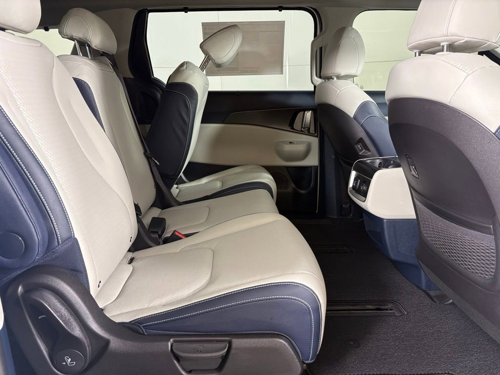 New 2026 Kia Carnival SX Prestige FWD image 15